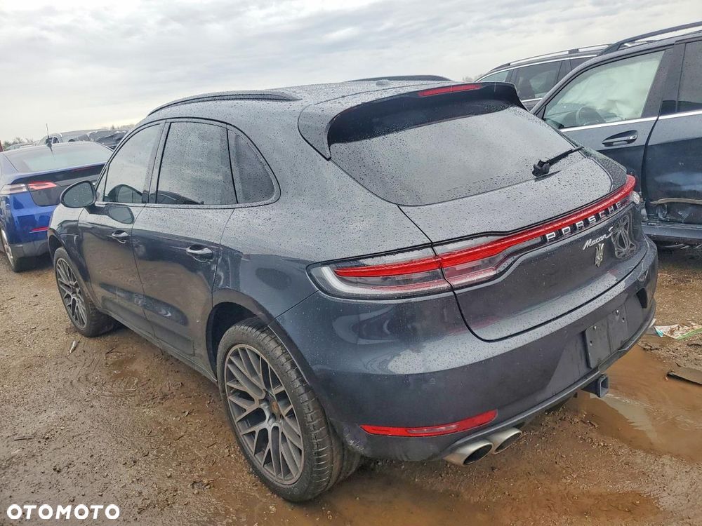 Porsche Macan - 4