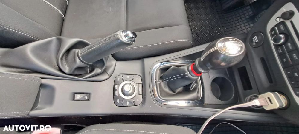 Renault Megane 1.5 dCi Dynamique - 9