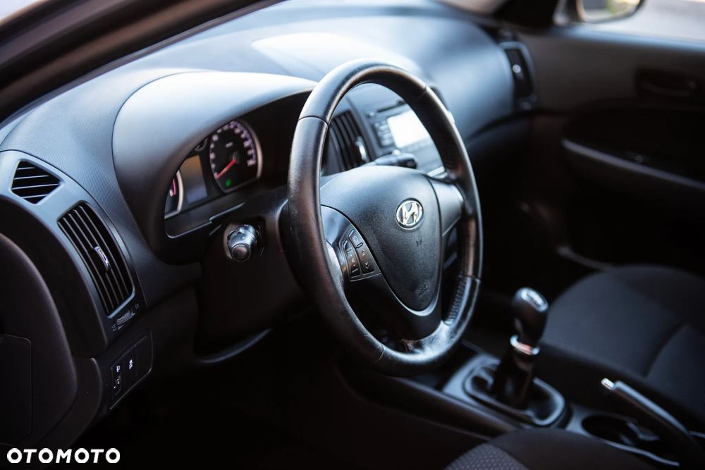 Hyundai i30 1.4 Blue Comfort - 18