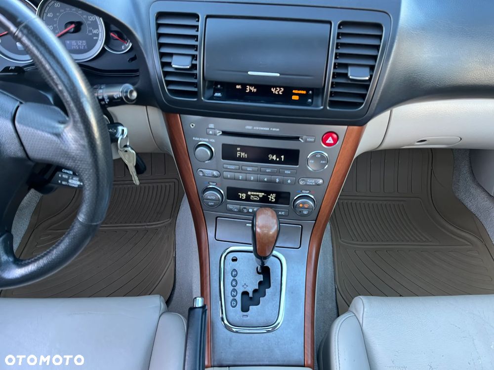 Subaru Outback - 17