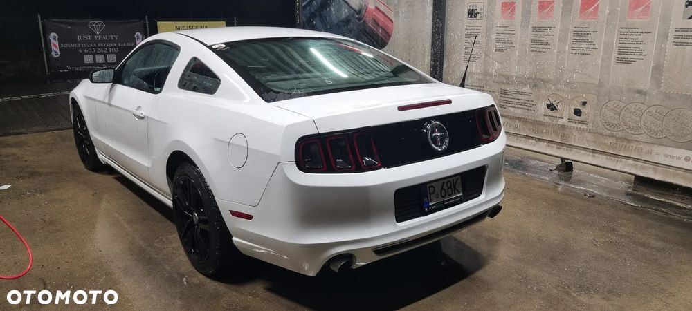 Ford Mustang 3.7 V6 - 30