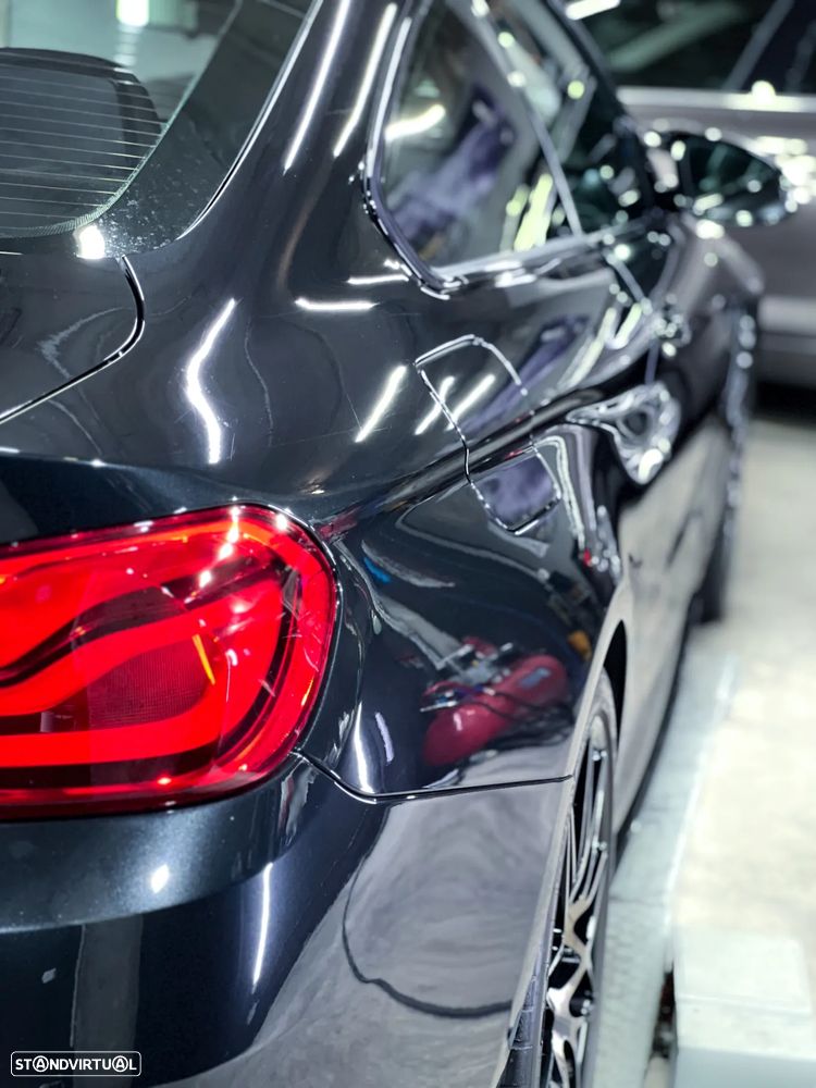 BMW M4 Coupe DKG - 12