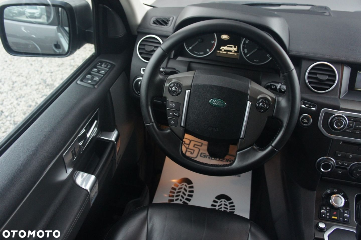 Land Rover Discovery - 18