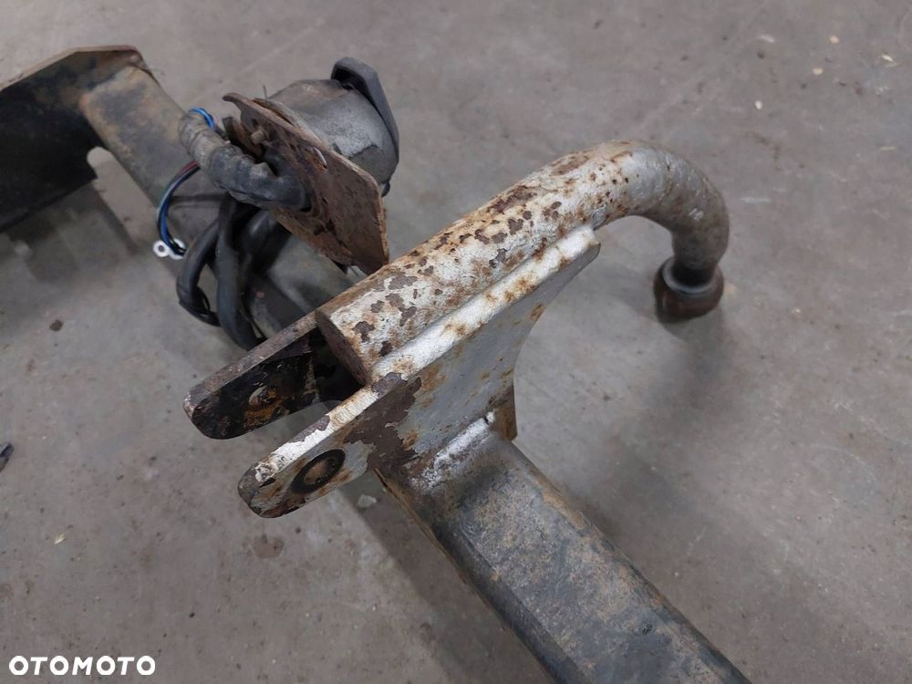 HAK HOLOWNICZY BRAK TABLICZKI MITSUBISHI CARISMA I HB 5D - 4