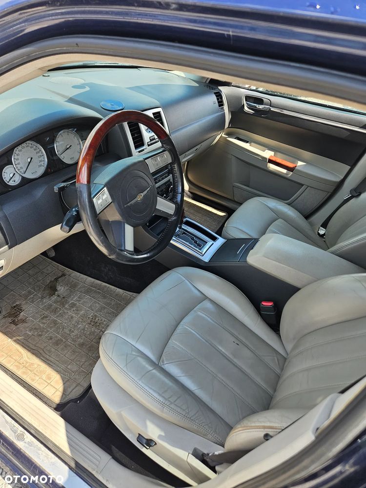 Chrysler 300C 3.5 V6 AWD - 14