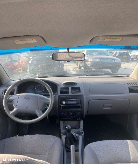 Rampa injectoare 1.3B Kia Rio 1 [facelift] [2002 - 2005] wagon 1.3 MT - 6