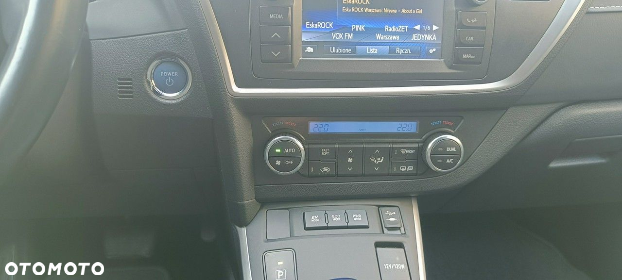 Toyota Auris - 21
