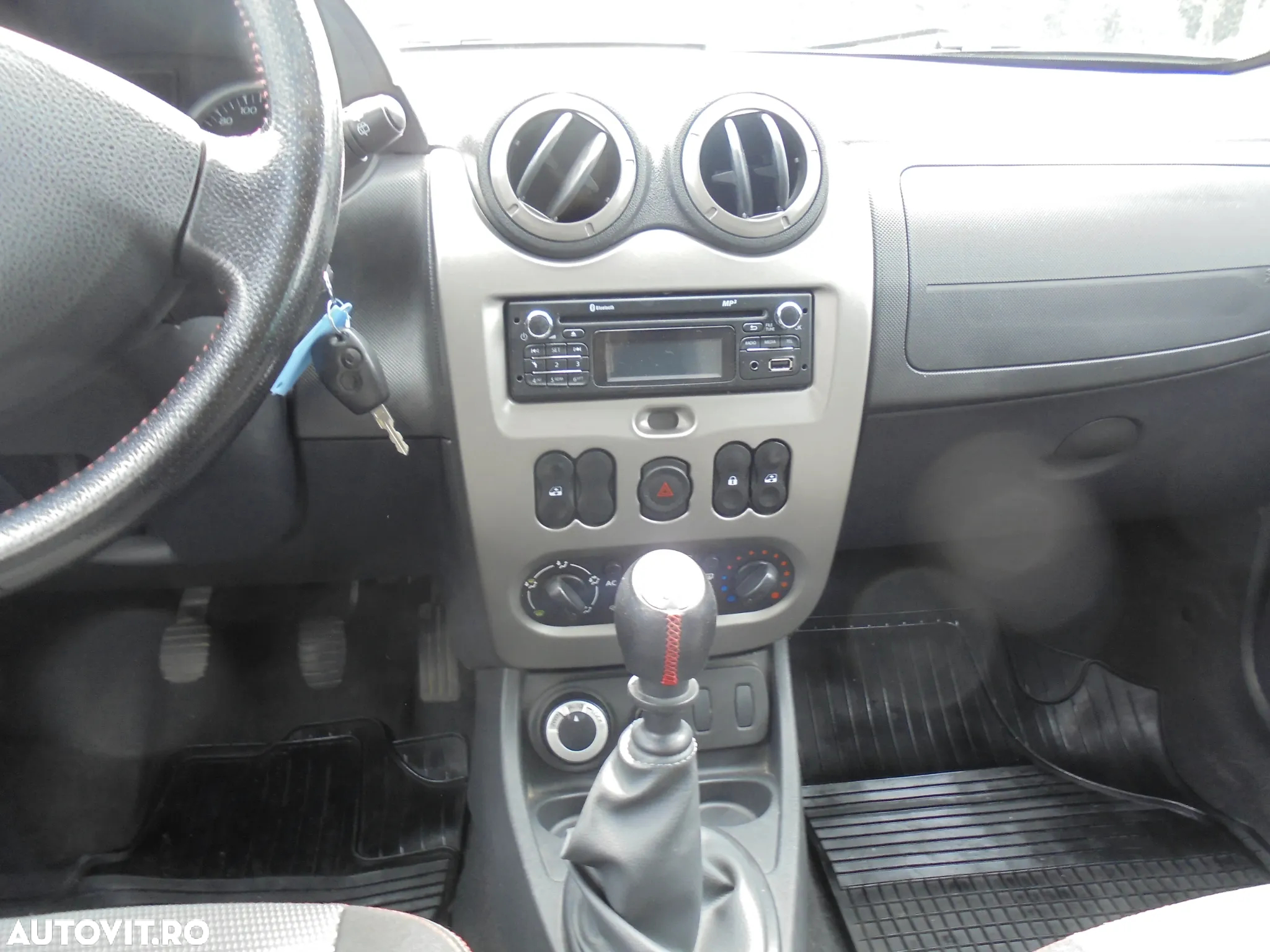 Dacia Duster 1.5 dCi 4x4 Laureate - 19