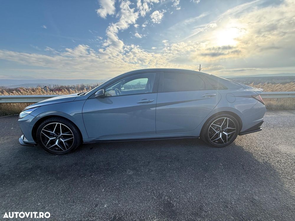 Hyundai Elantra 1.6 l 123 CP CVT Exclusive Navi - 7