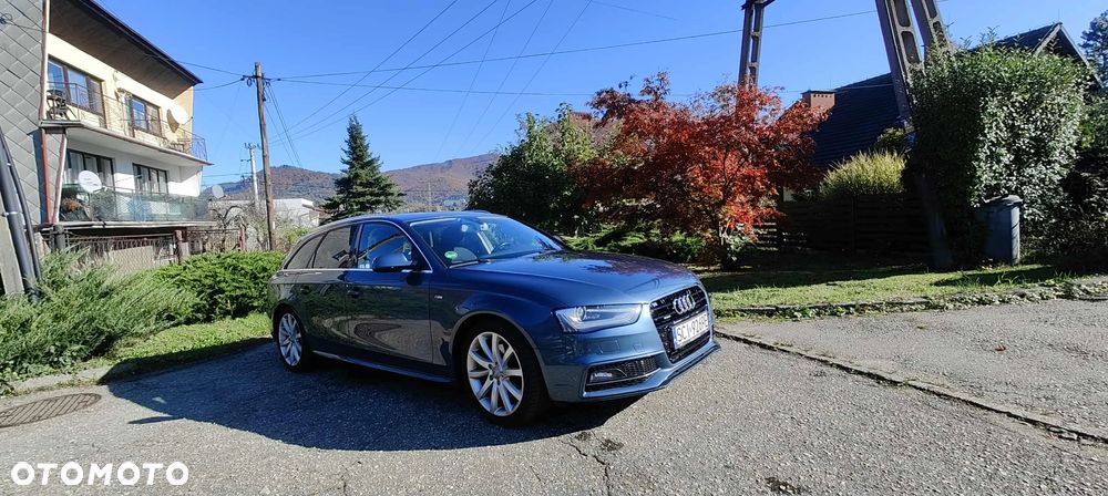 Audi A4 - 1