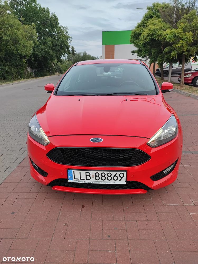 Ford Focus 1.5 EcoBoost ST-Line - 4