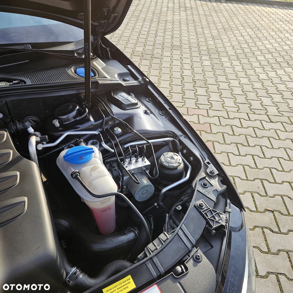 Audi A4 Avant 2.0 TDI DPF Ambiente - 23