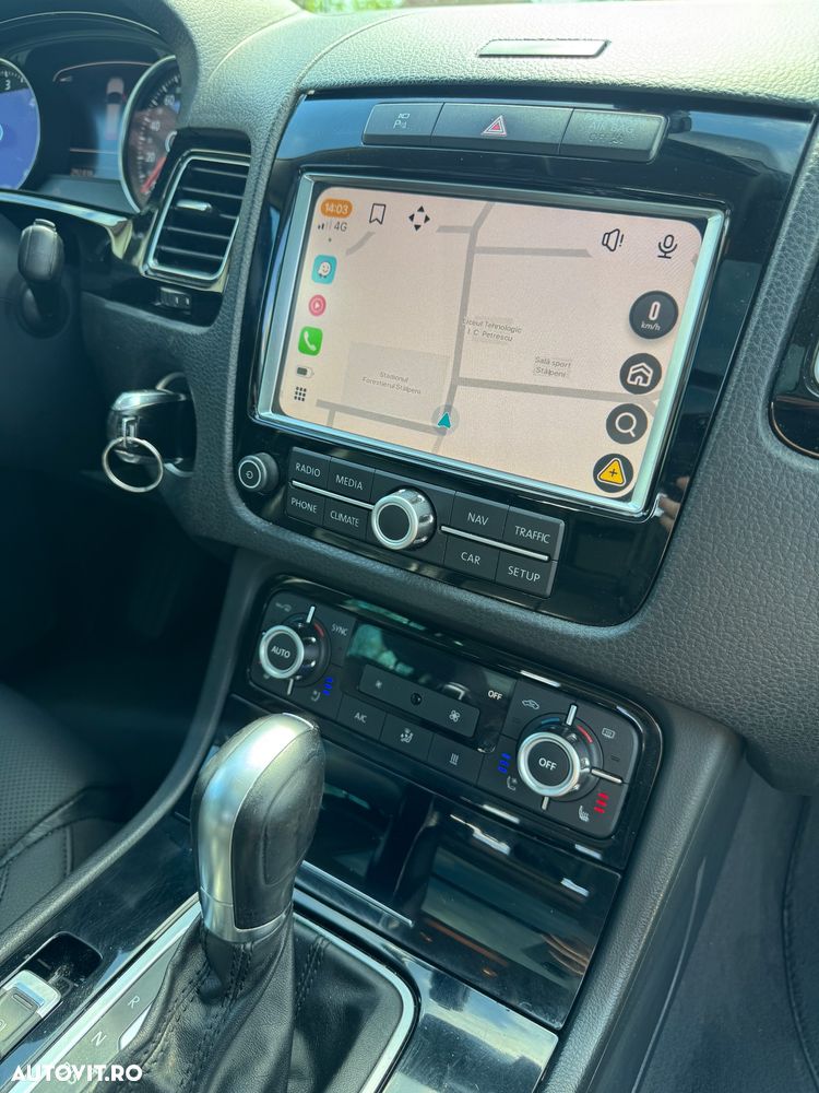 Volkswagen Touareg 3.0 V6 TDI BMT - 17