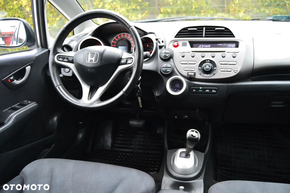 Honda Jazz 1.4 Elegance CVT - 35