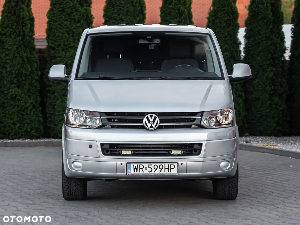 Volkswagen Caravelle - 6