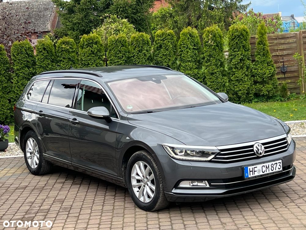 Volkswagen Passat - 11