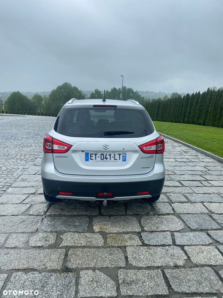 Suzuki SX4 S-Cross 1.4 Boosterjet Allgrip Comfort+ - 11