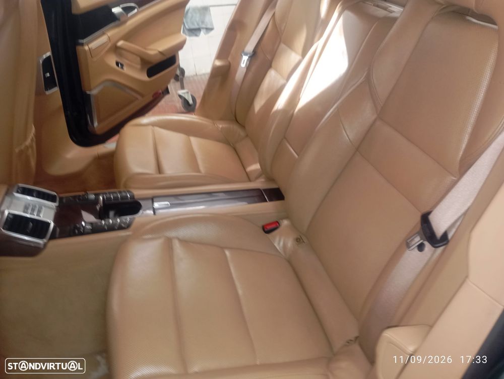Porsche Panamera 4 S PDK - 9
