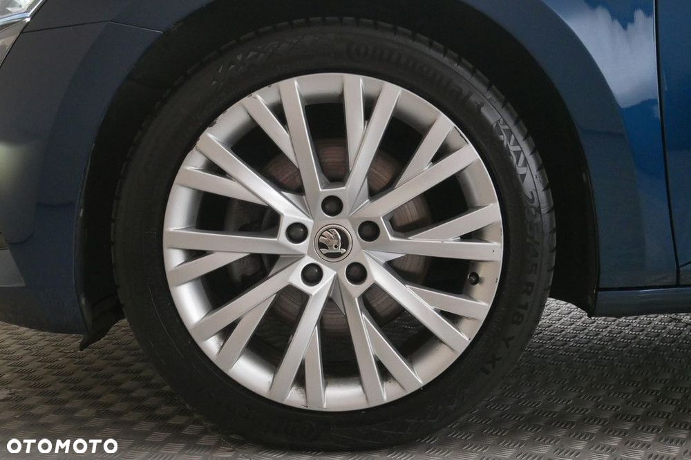 Skoda Superb 2.0 TSI Style DSG - 14
