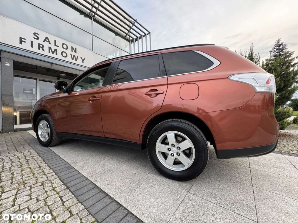 Mitsubishi Outlander - 20