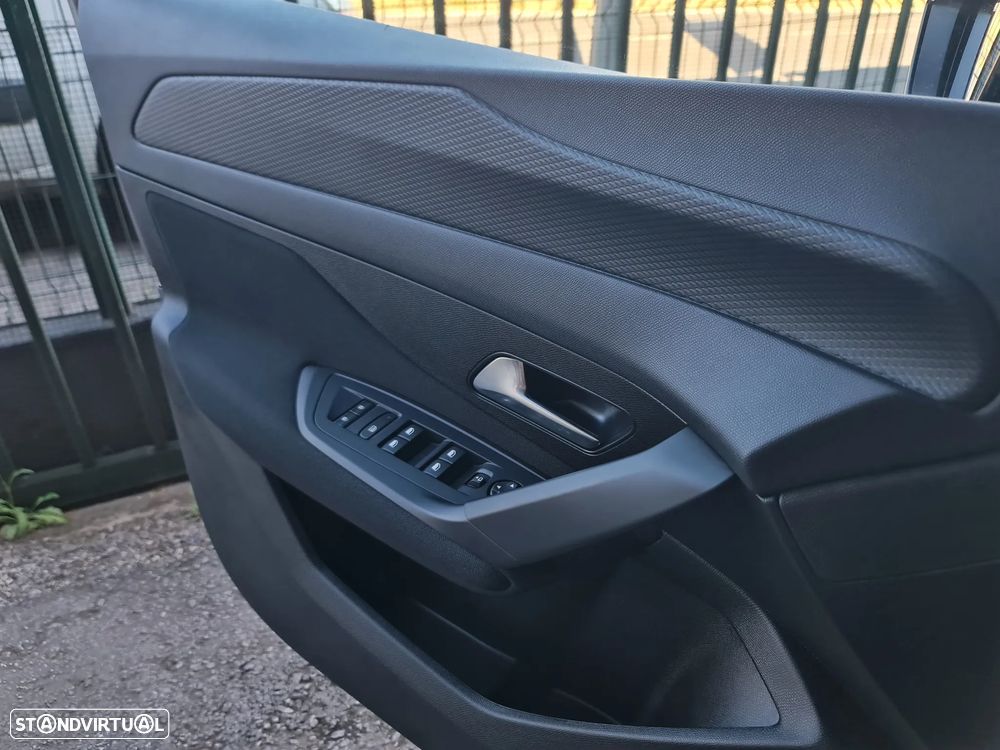 Peugeot 308 1.2 PureTech Active - 15