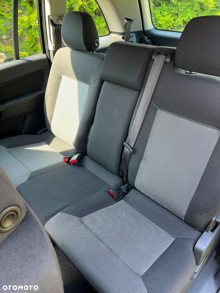 Opel Zafira - 6