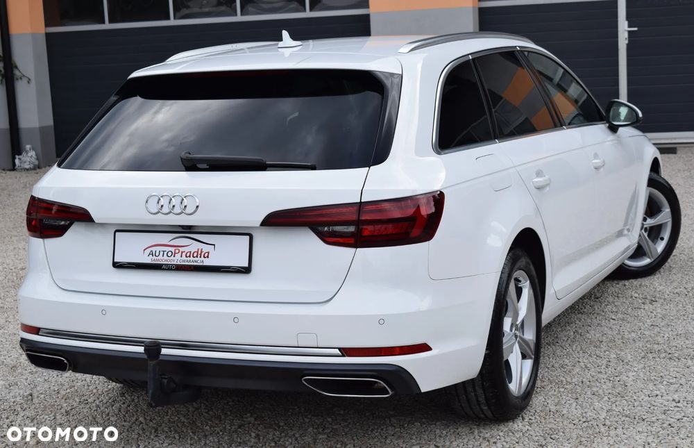 Audi A4 Avant 40 TFSI sport - 12