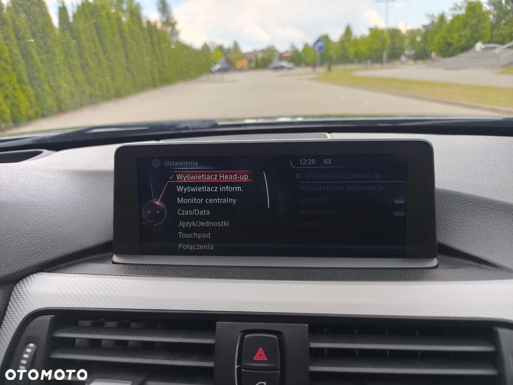 BMW Seria 3 320d xDrive Sport Line - 20