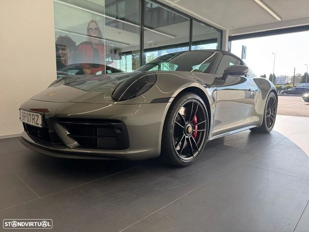 Porsche 911 (992) Targa 4 GTS PDK - 2