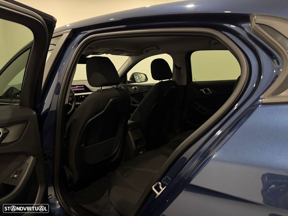 BMW 116 d Advantage - 29