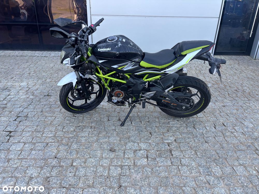 Kawasaki Z - 3
