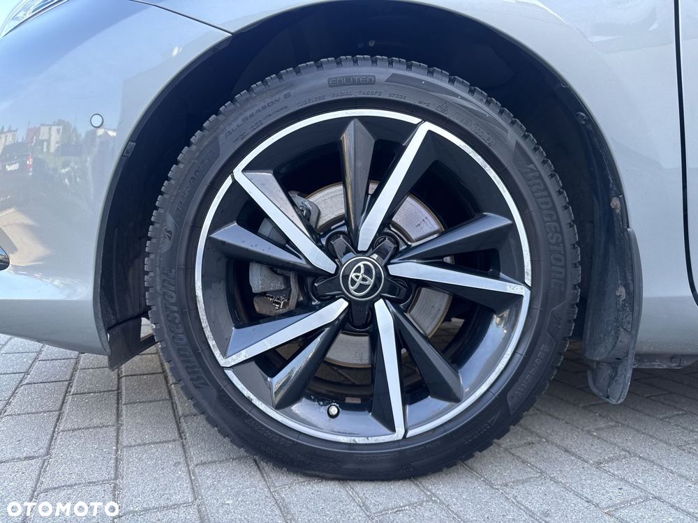 Toyota Auris - 30