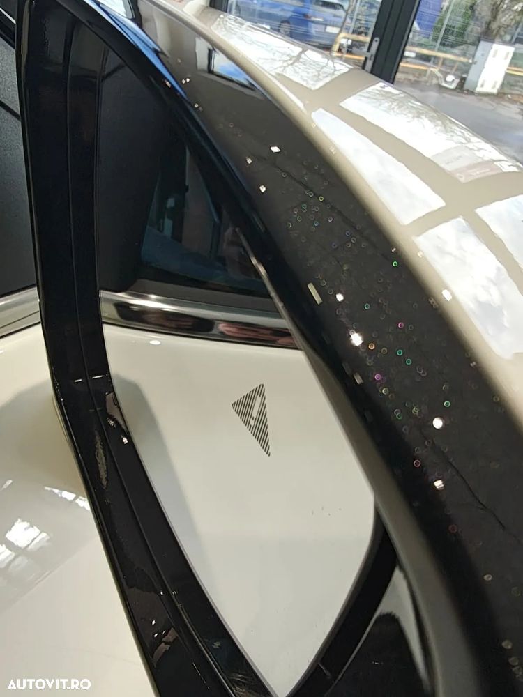 KG Mobility Torres - 12