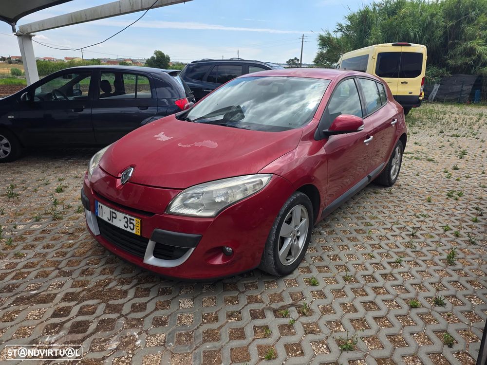 Renault Mégane 1.5 dCi Dynamique - 1
