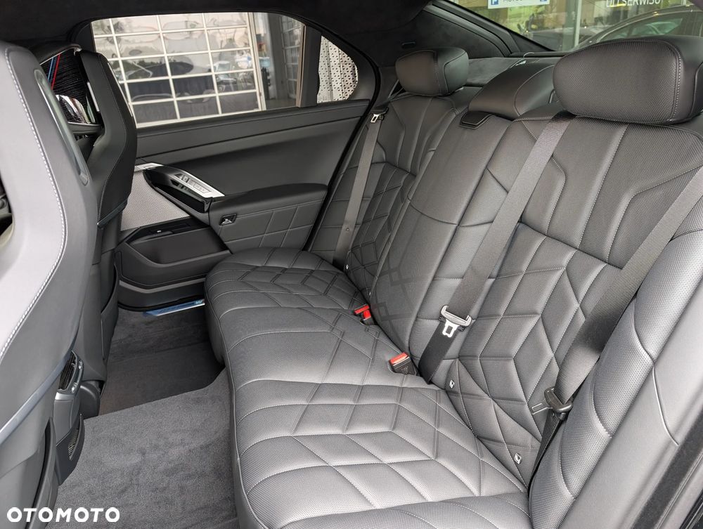 BMW Seria 7 740d xDrive mHEV M Sport sport - 18