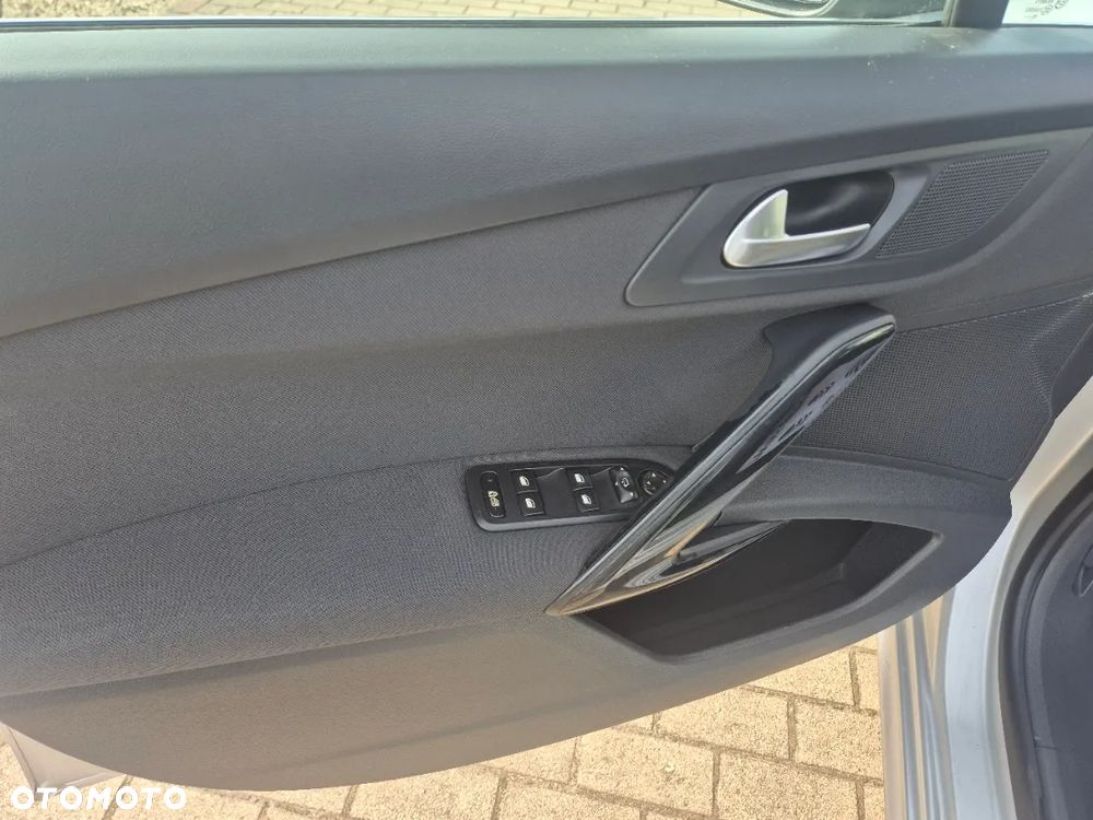 Peugeot 508 155 THP Style - 12