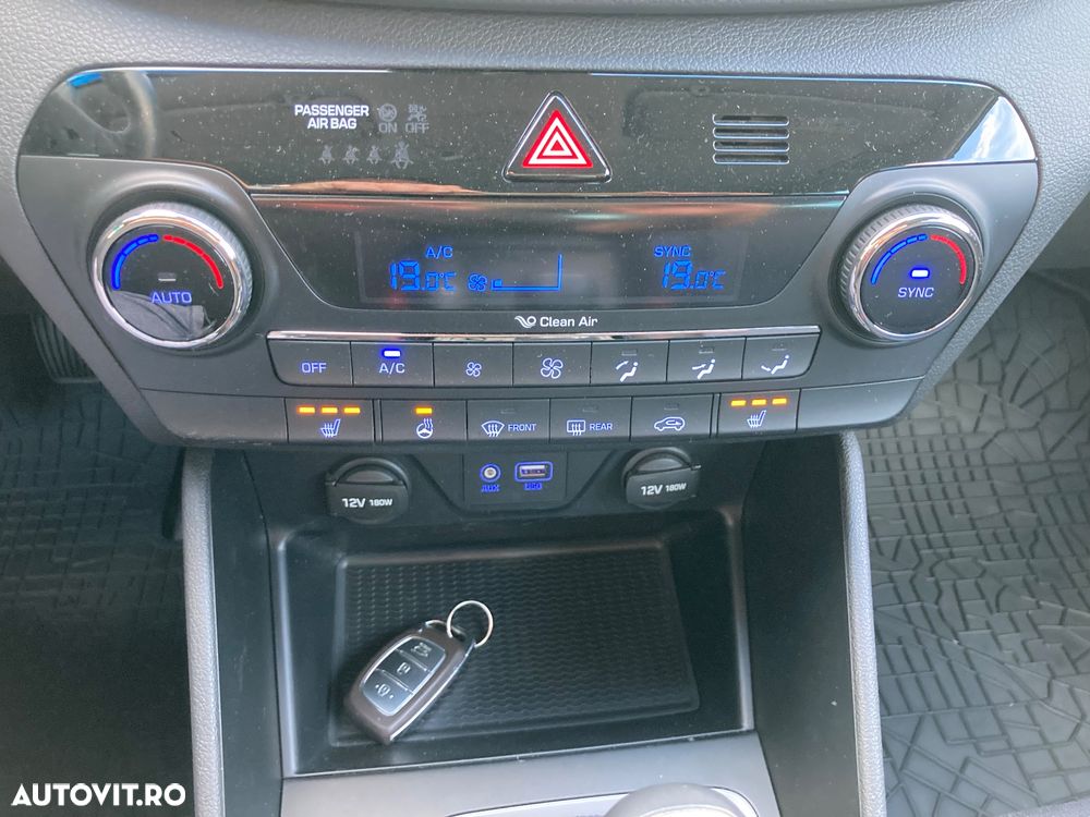 Hyundai Tucson 2.0 CRDI 4WD Premium - 31