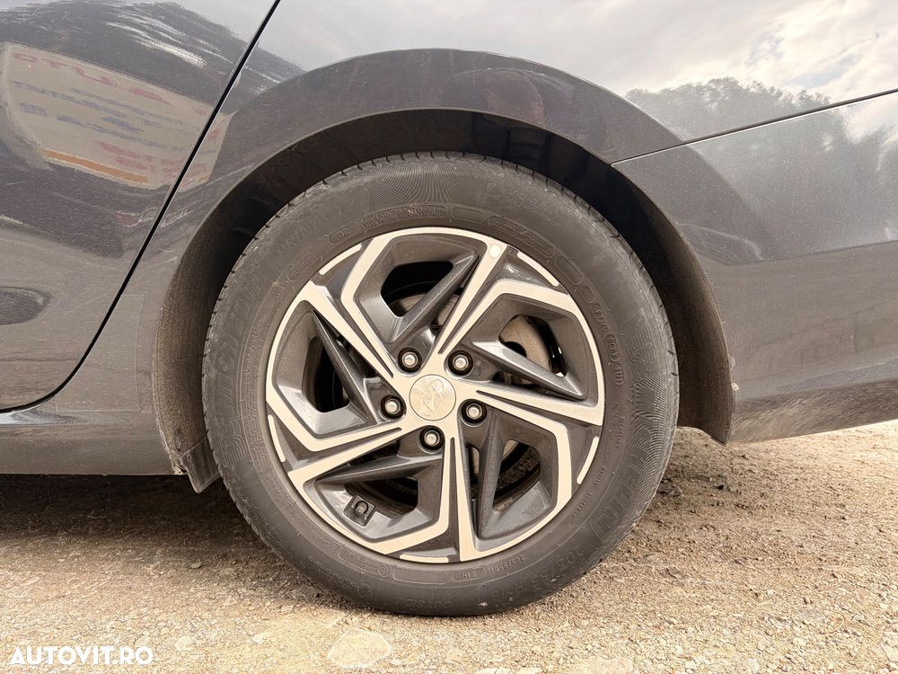 Hyundai i30 1.5 Pure - 5