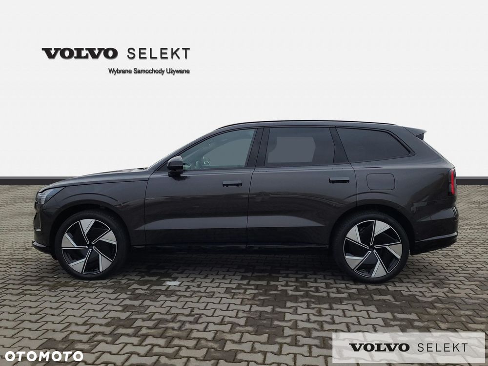 Volvo EX90 - 9