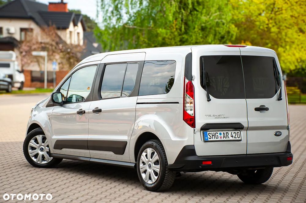 Ford Transit Connect 240 L2 Autm Trend - 9