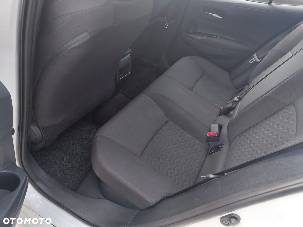 Toyota Corolla 1.8 Hybrid Comfort - 19
