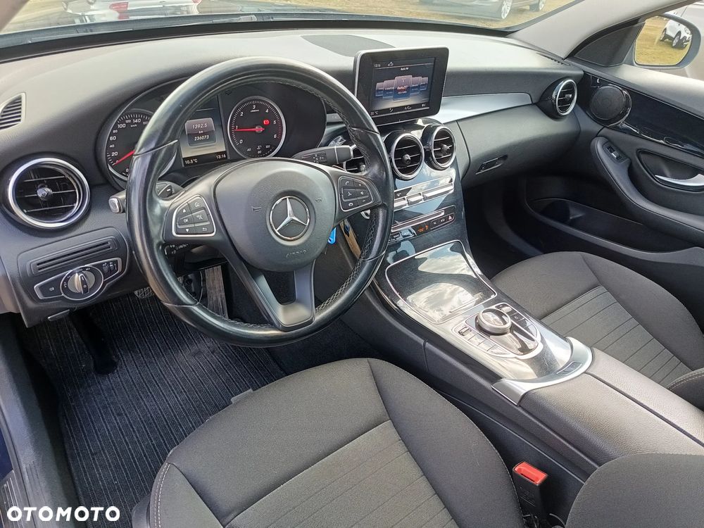 Mercedes-Benz Klasa C 180 (BlueTEC) d 7G-TRONIC - 11