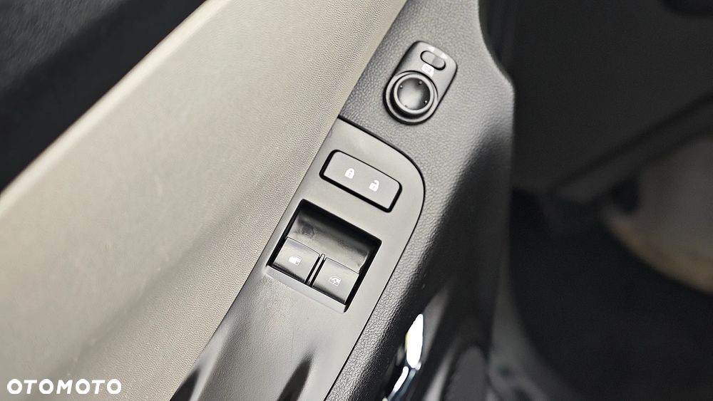 Chevrolet Camaro 3.6 V6 Coupe 2LT - 16