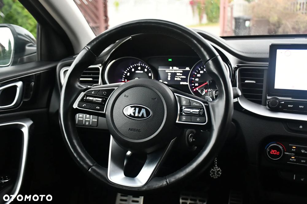 Kia Ceed 1.5 T-GDI L Business Line DCT - 33