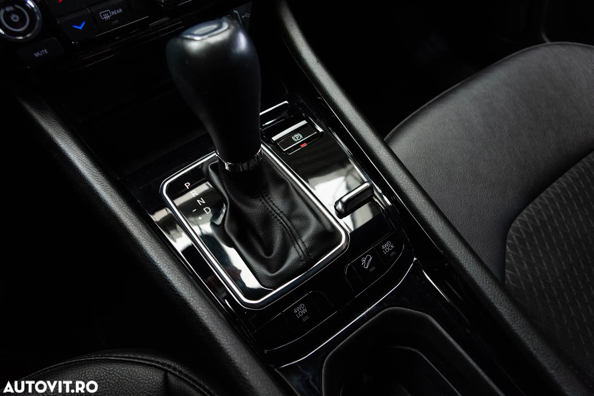 Jeep Compass 1.3 T4 4xe PLUG-IN HYBRID Automatik Altitude - 15