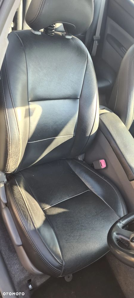 Toyota Prius 1.5 VVT-i Prestige - 11