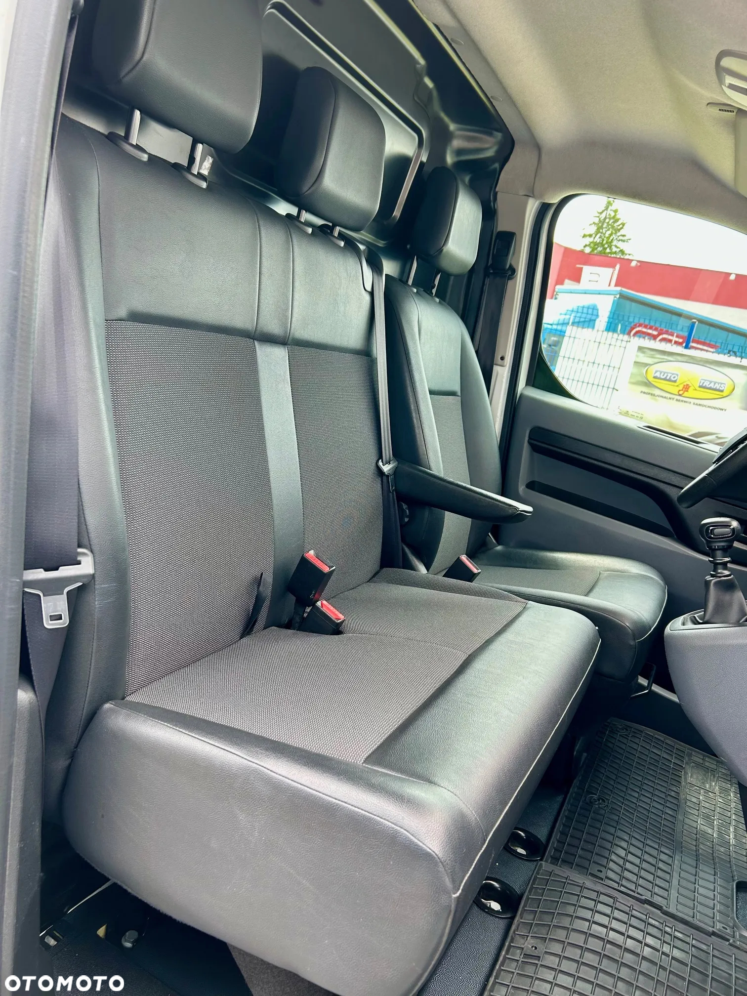 Opel Vivaro - 14