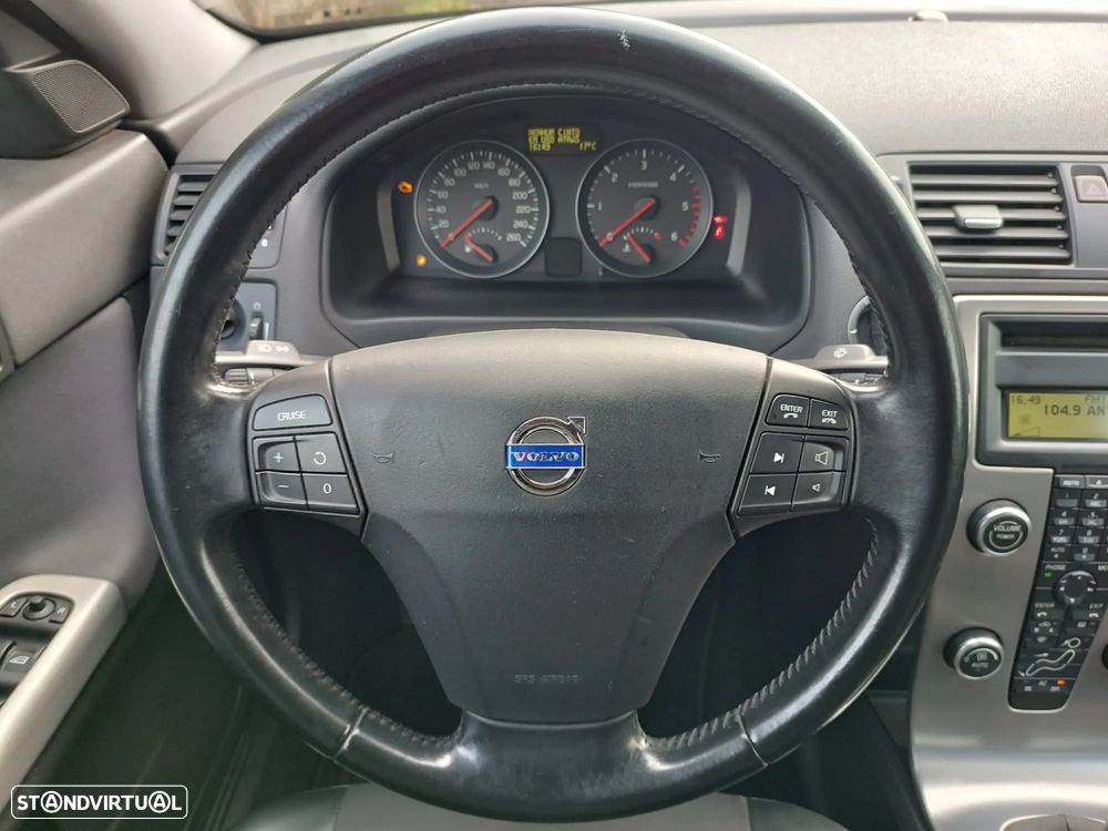 Volvo S40 1.6 D Momentum - 16