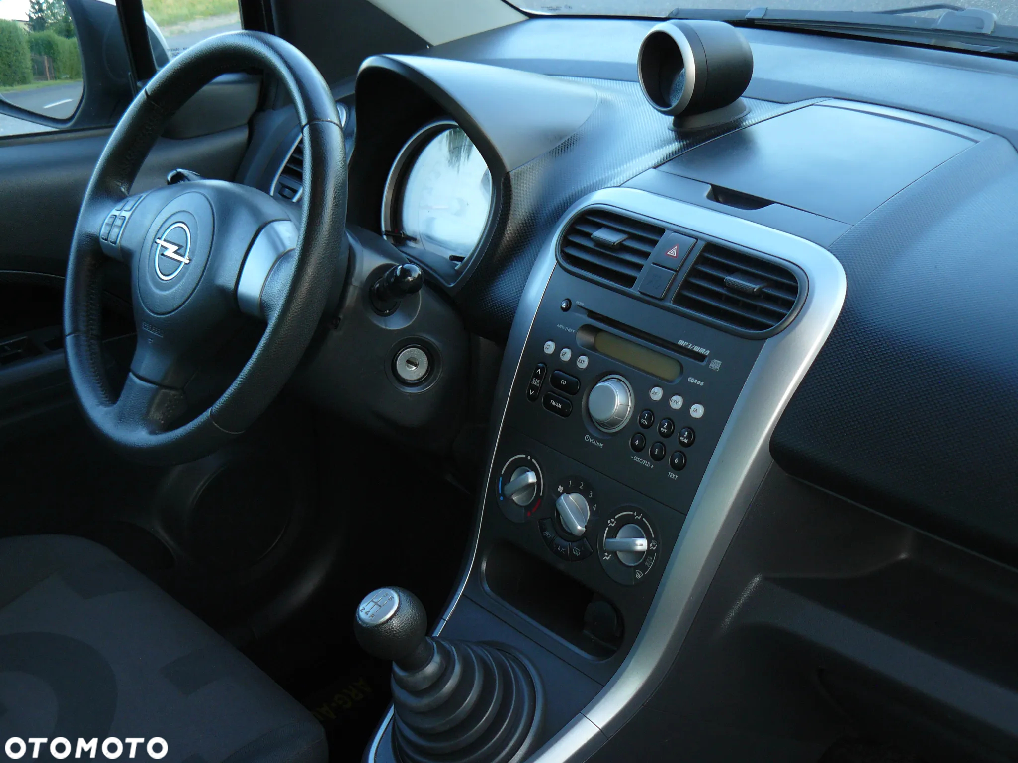 Opel Agila 1.2 Enjoy - 16