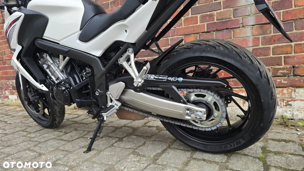 Honda CB - 11
